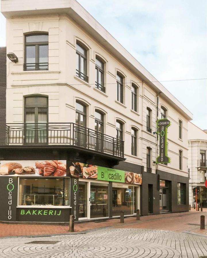 Logies Bocadillo Aparthotel Blankenberge Bagian luar foto