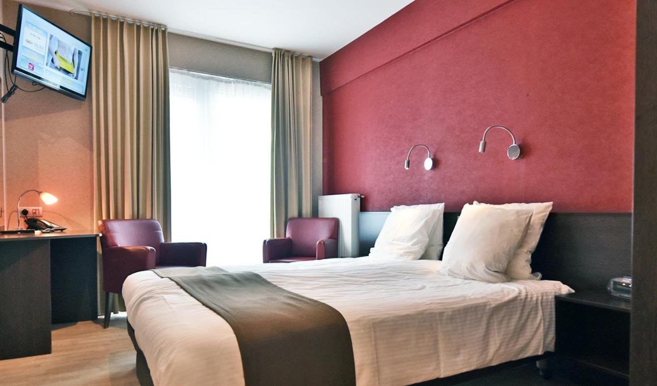 Logies Bocadillo Aparthotel Blankenberge Bagian luar foto